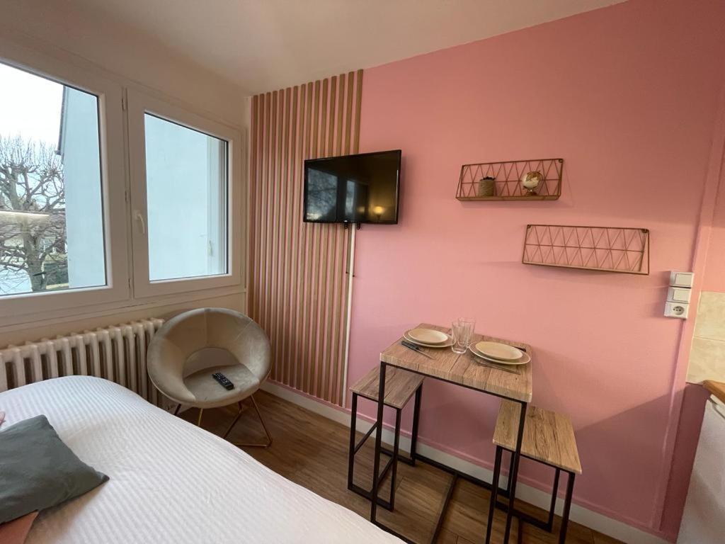 Rose, Studio Proche Centre Ville Caen Bagian luar foto